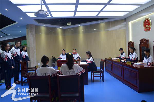 模拟小法庭.jpg